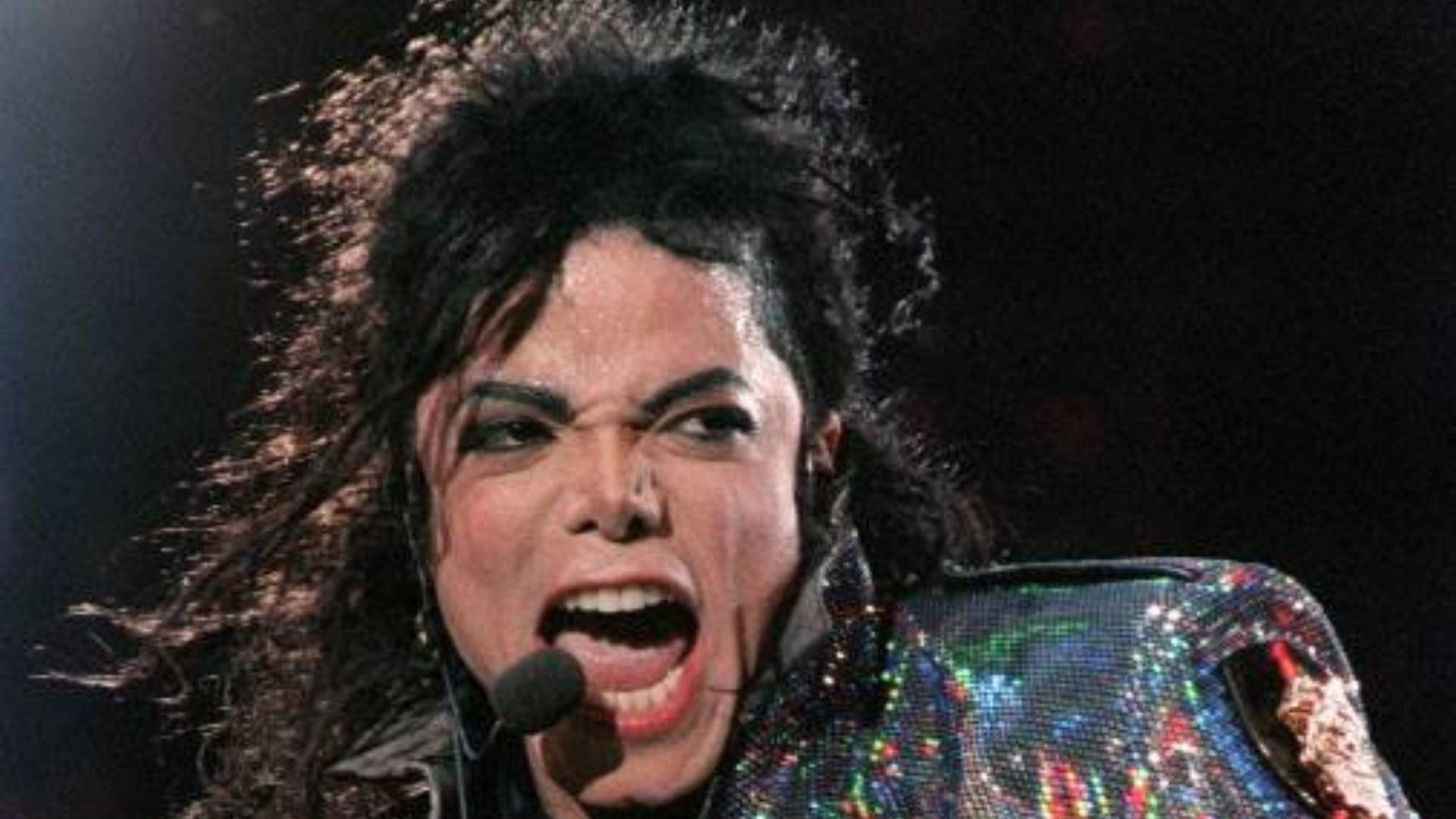 La técnica vocal aplicada por Michael Jackson incluía cambios de registro según el contexto.