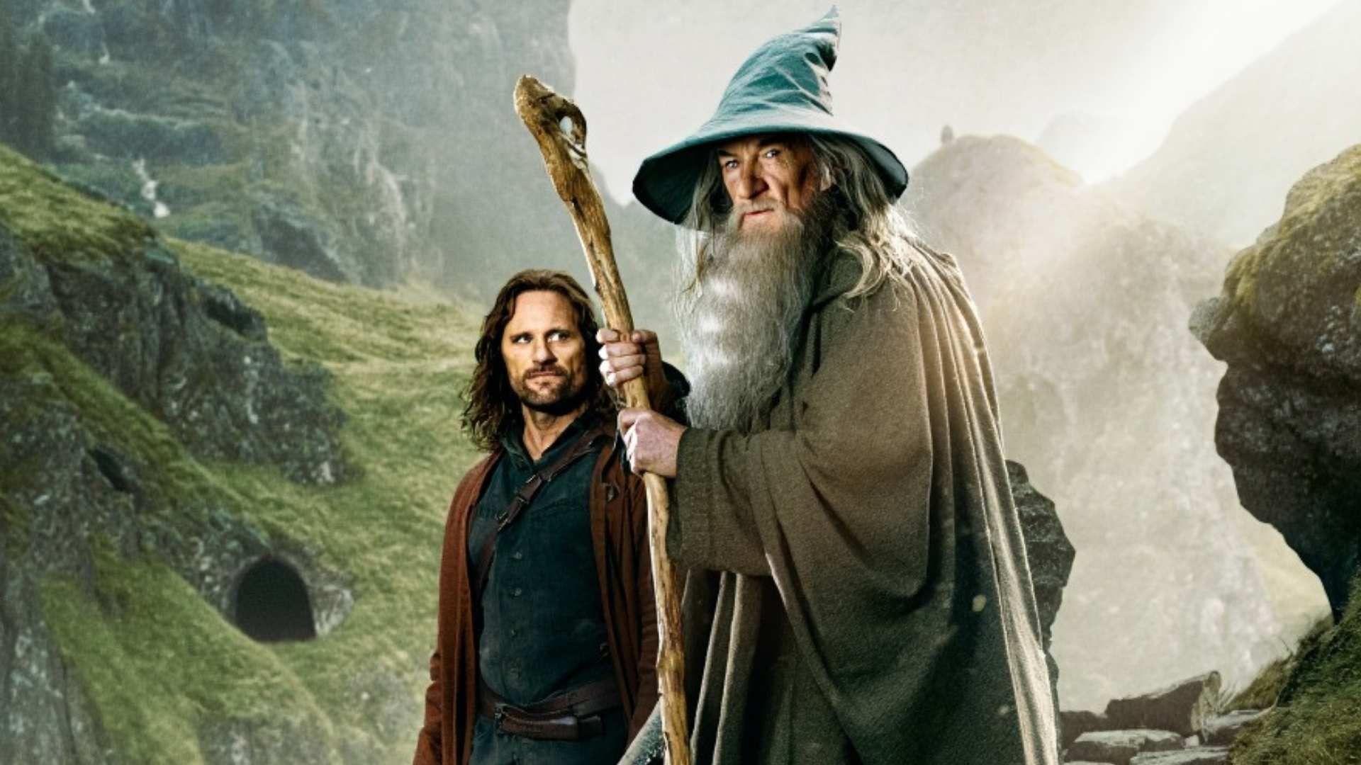 Ian McKellen y Elijah Wood regresan a sus personajes en ‘El señor de los anillos: la caza de Gollum’.