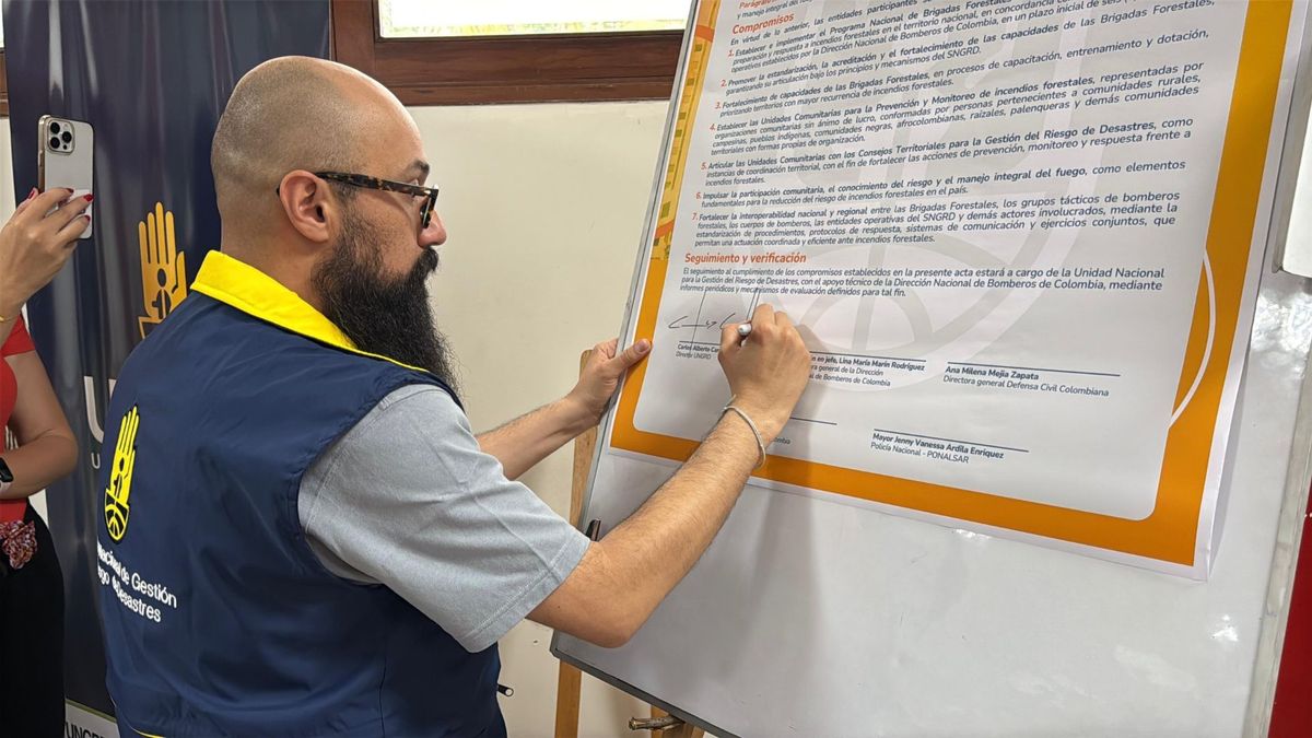 Anuncio de nuevo programa contra incendios