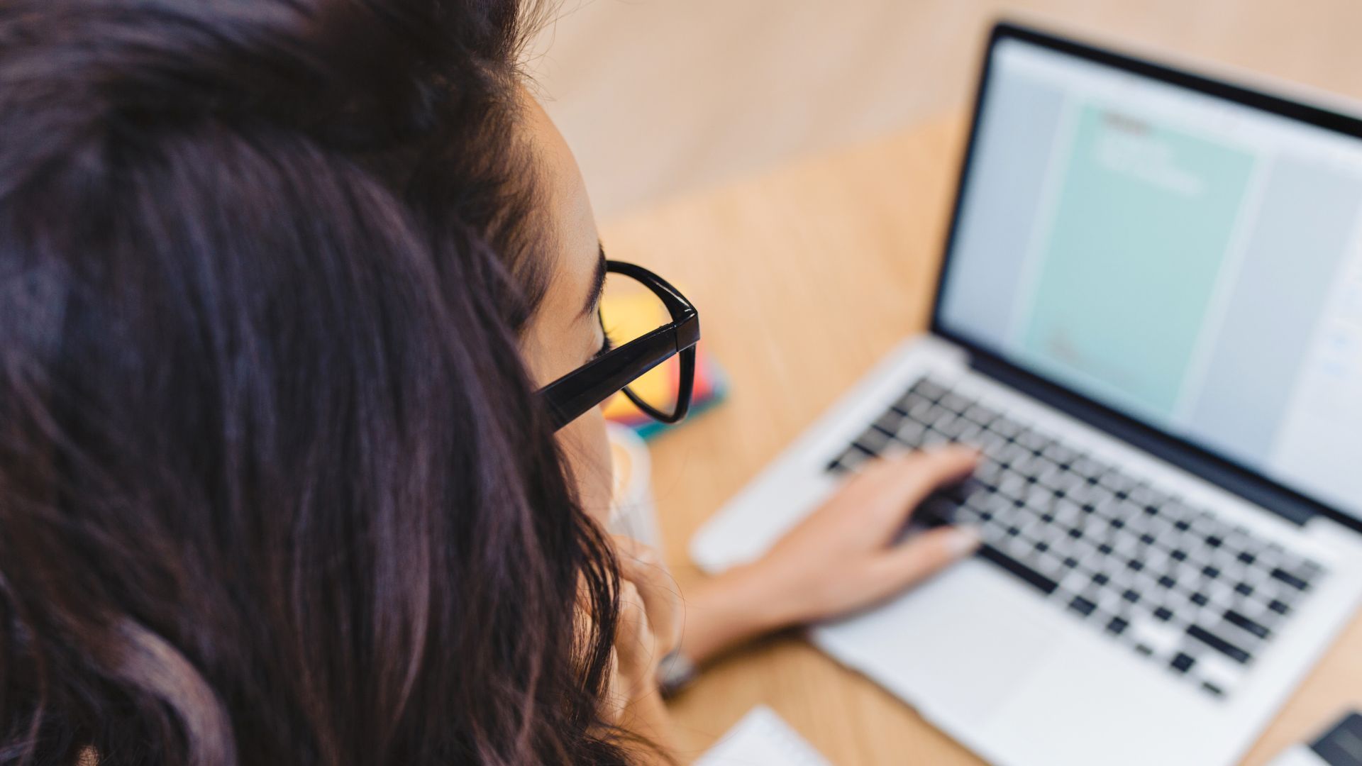 Los interesados pueden aplicar gratis.