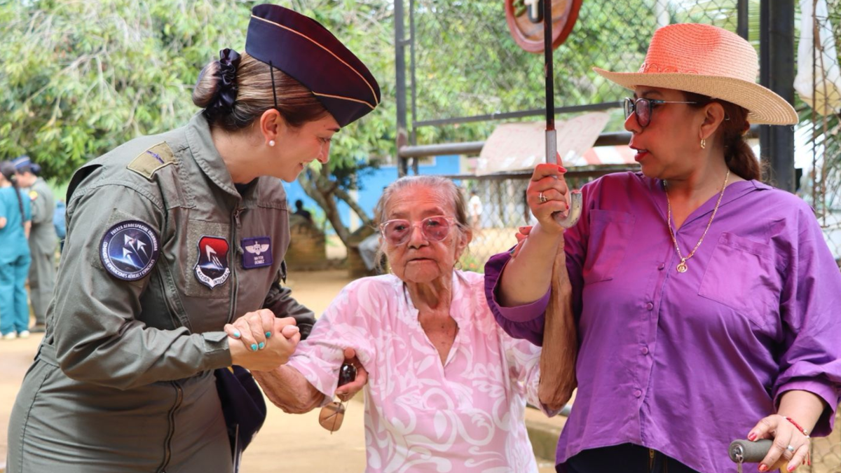 Misión Médica y Humanitaria de la FAC.