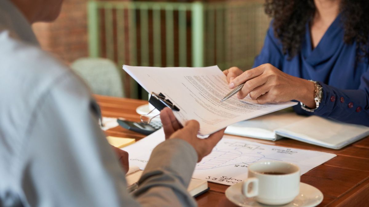 Otro tema importante es que la jornada laboral debe cumplir con la norma vigente.
