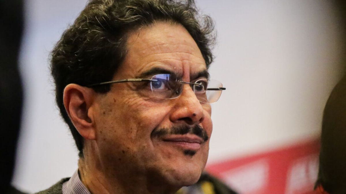 El candidato ahora asistirá a debates.