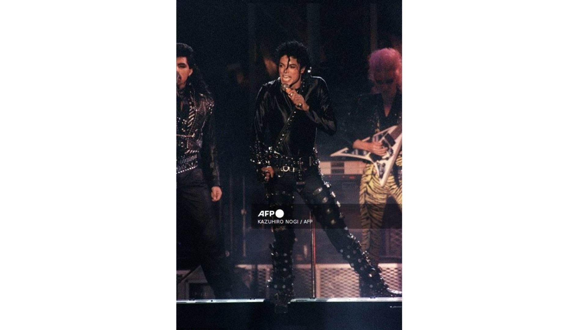 La adaptación en español fue incluida en algunas ediciones del álbum ‘Bad’ de 1987.