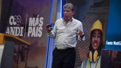 Bruce Mac Master en Cartagena