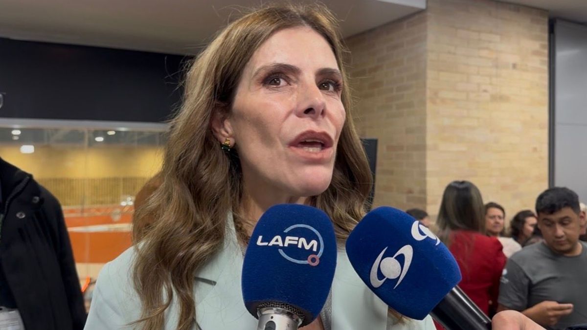 María Carolina Hoyos, escritora