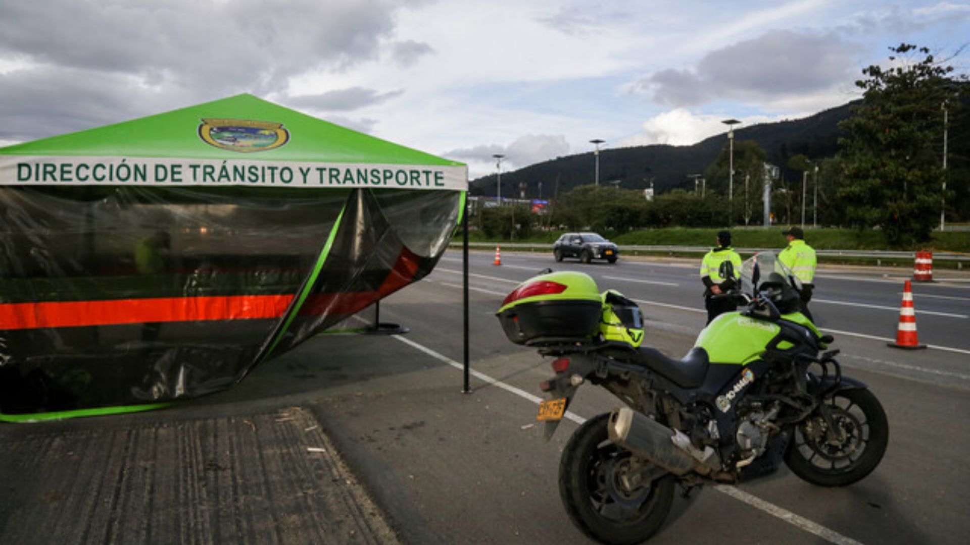 La ley permite que el ciudadano pregunte el motivo del retén.