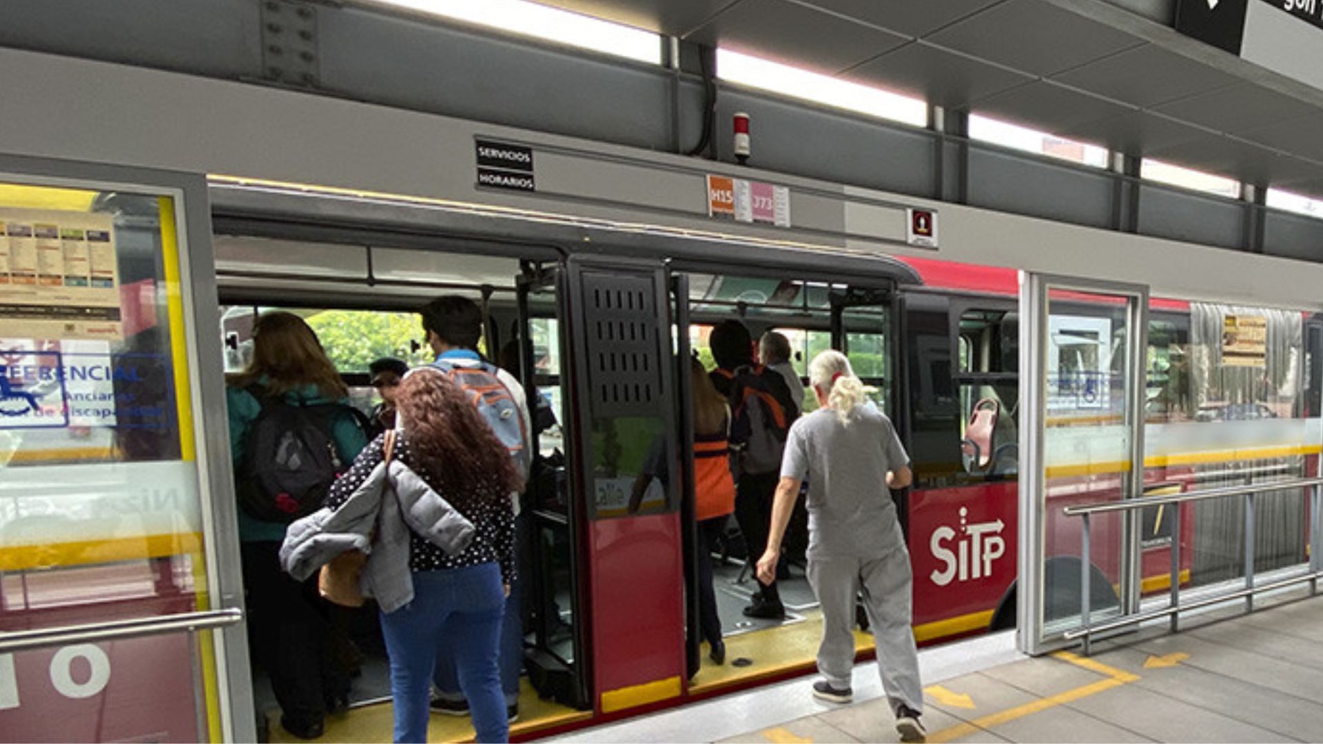 La entidad reiteró que la estación temporal estará en funcionamiento mientras se llevan a cabo las obras del metro en este tramo. 