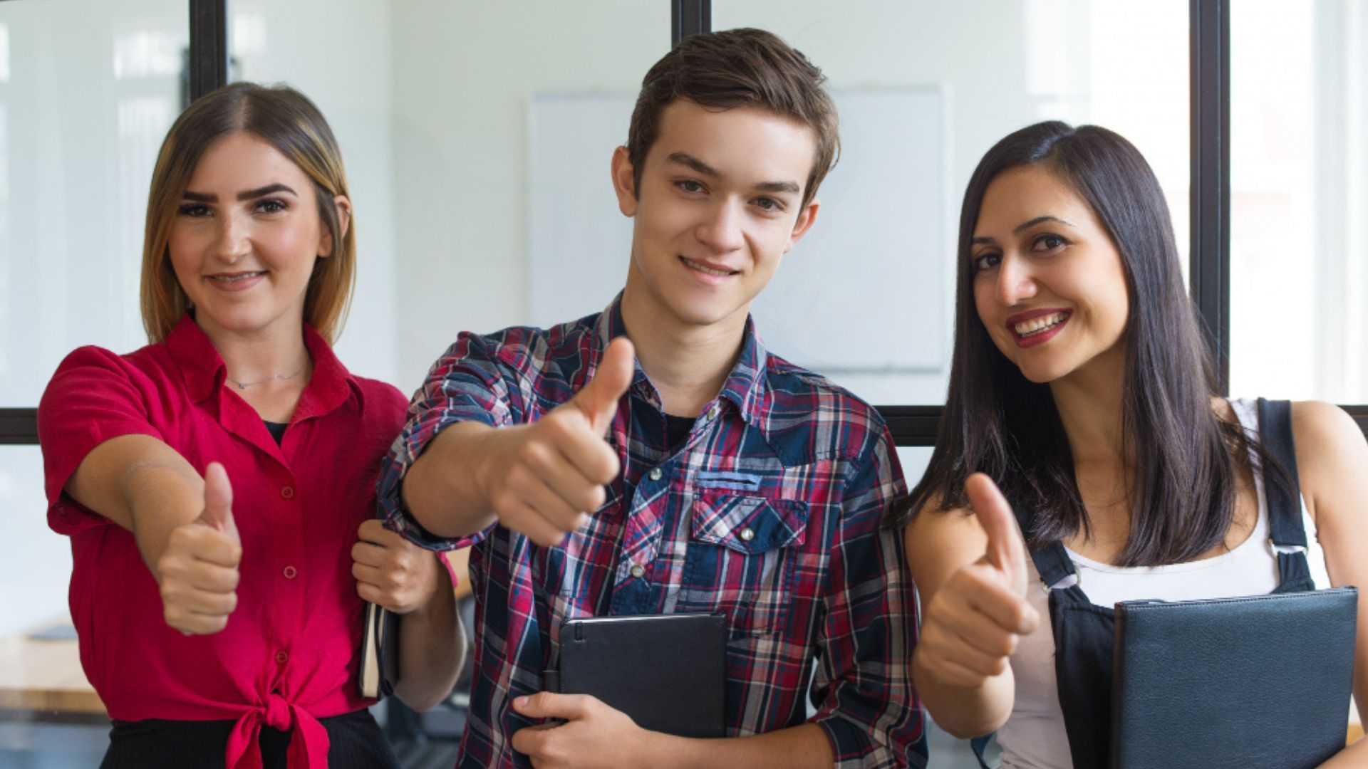 En posiciones base, los ingresos mensuales suelen estar entre 5.500 y 6.000 euros. 