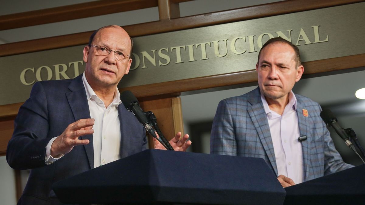 La Corte Constitucional aún no llega a ninguna conclusión sobre la emergencia económica que el Gobierno decretó para enfrentar la ola invernal de principios de 2026. El alto tribunal avanza a paso lento tanto en el estado de excepción como en las medidas tributarias amarradas a él.