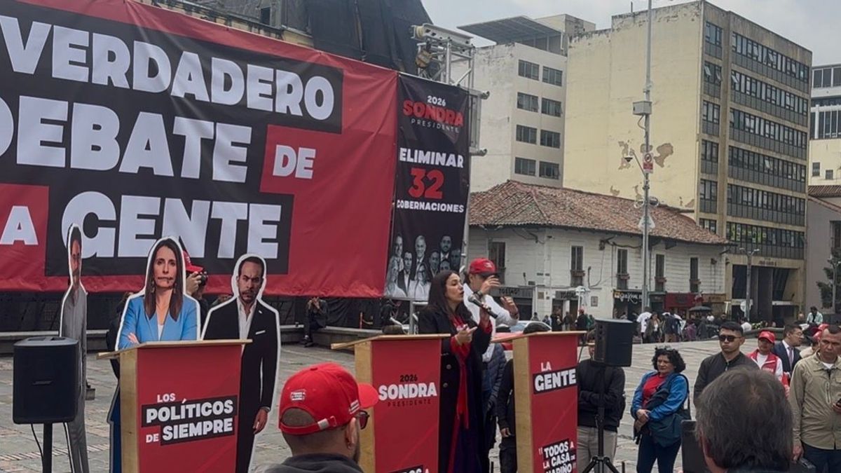 Candidata presidencial Sondra Macollins