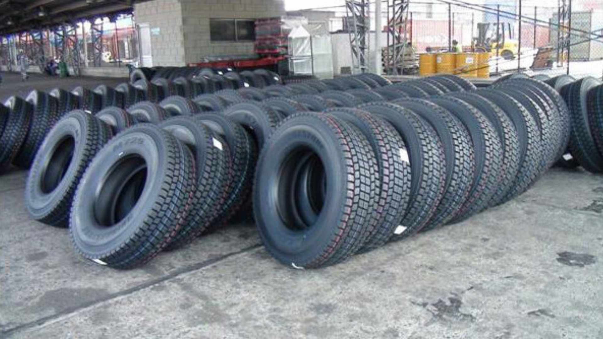 Trabajadores vinculados a Goodyear, Hino Motors de Colombia, Trimco y Andina de Tapizados siguen atentos a decisiones sobre sus operaciones.