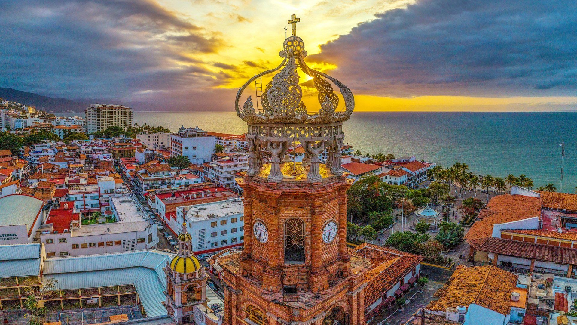  Tras los hechos de violencia registrados en febrero en Jalisco, el subsecretario de Turismo responde si es seguro viajar para el Mundial 2026.