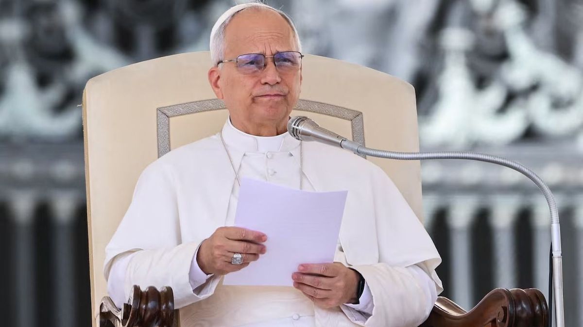 "Con dolor y preocupación, he tenido noticia de la trágica situación de violencia que aflige la región suroeste de Colombia", expresó el papa.