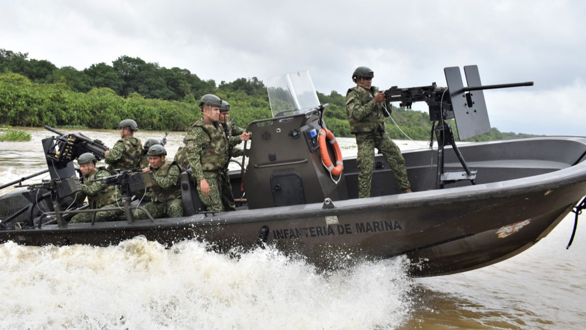 Infantes de marina de la Armada Nacional.