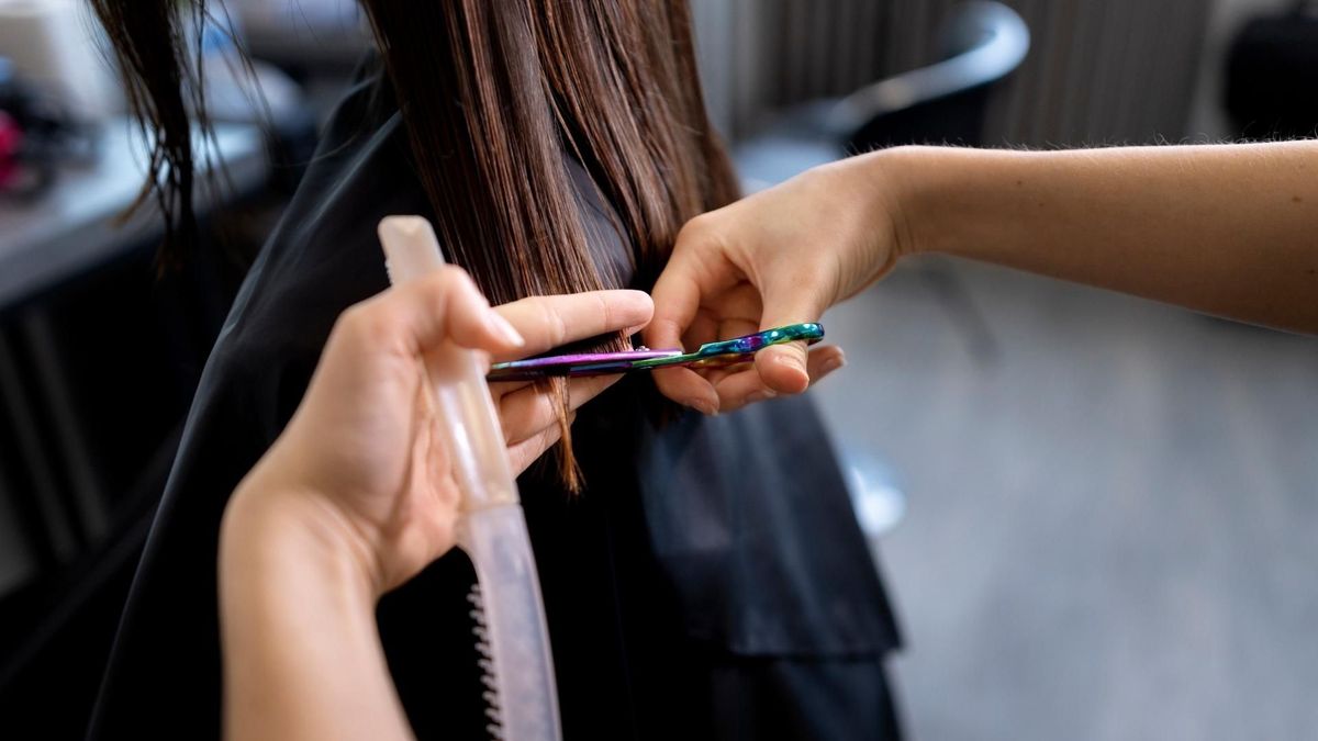 El calendario lunar mayo 2026 define las fechas en las que muchas personas deciden cortar el cabello según cada fase.
