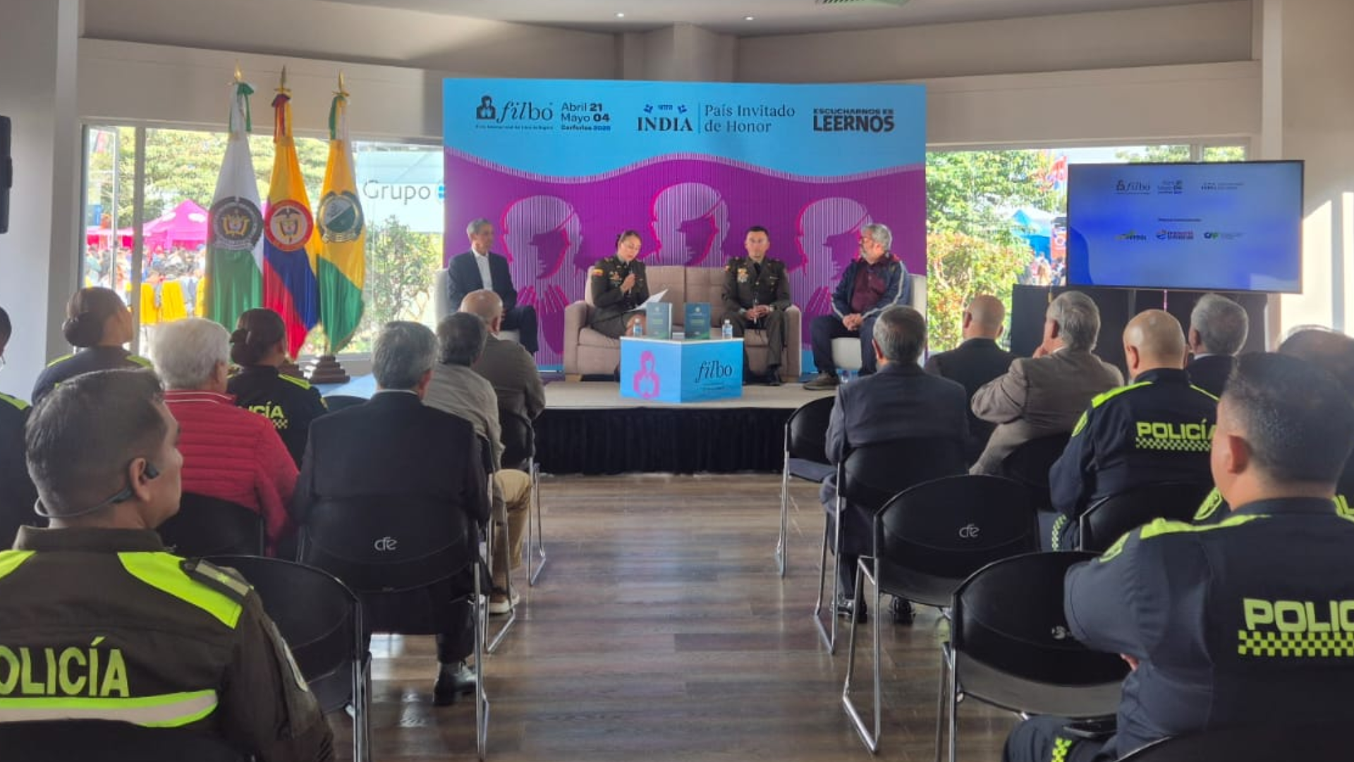 Policía Nacional en la Filbo 2026. 