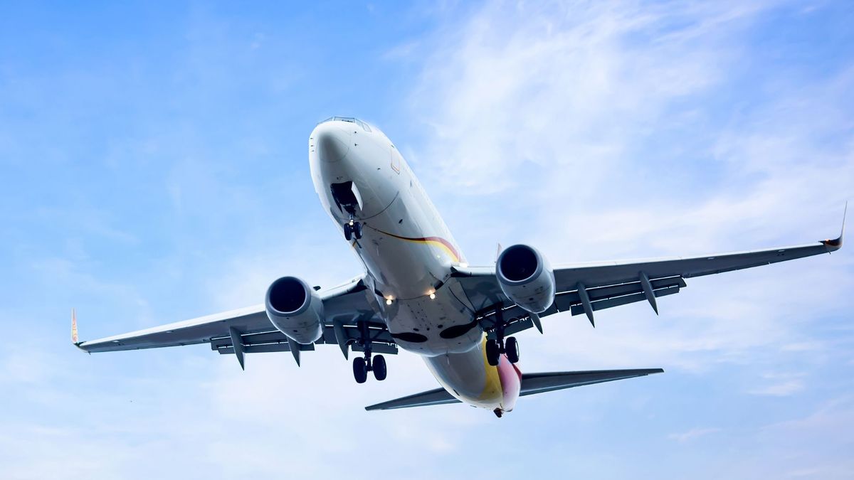 La aerolínea canceló vuelos en medio de un cierre gradual.