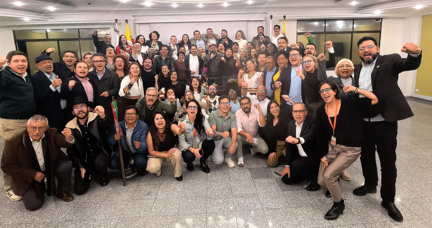 Iván Cepeda y la bancada del Pacto Histórico.