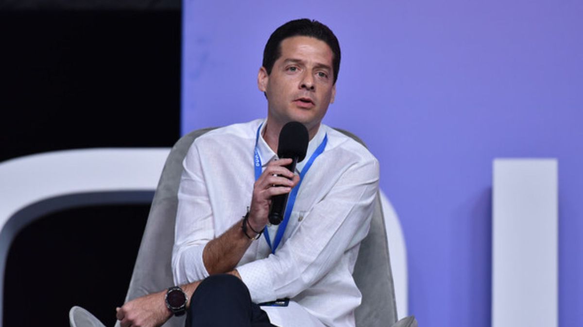 El excongresista sostuvo que su salida responde a una decisión de coherencia frente a su nuevo rol político.