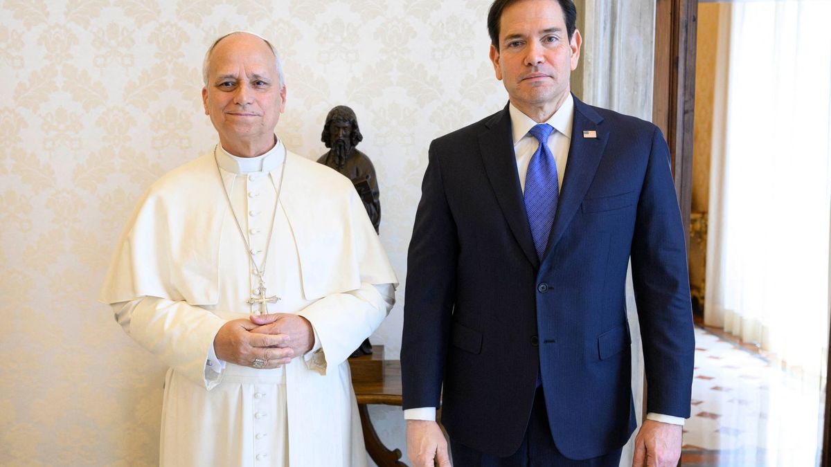 Papa León XIV y el secretario de Estado, Marco Rubio