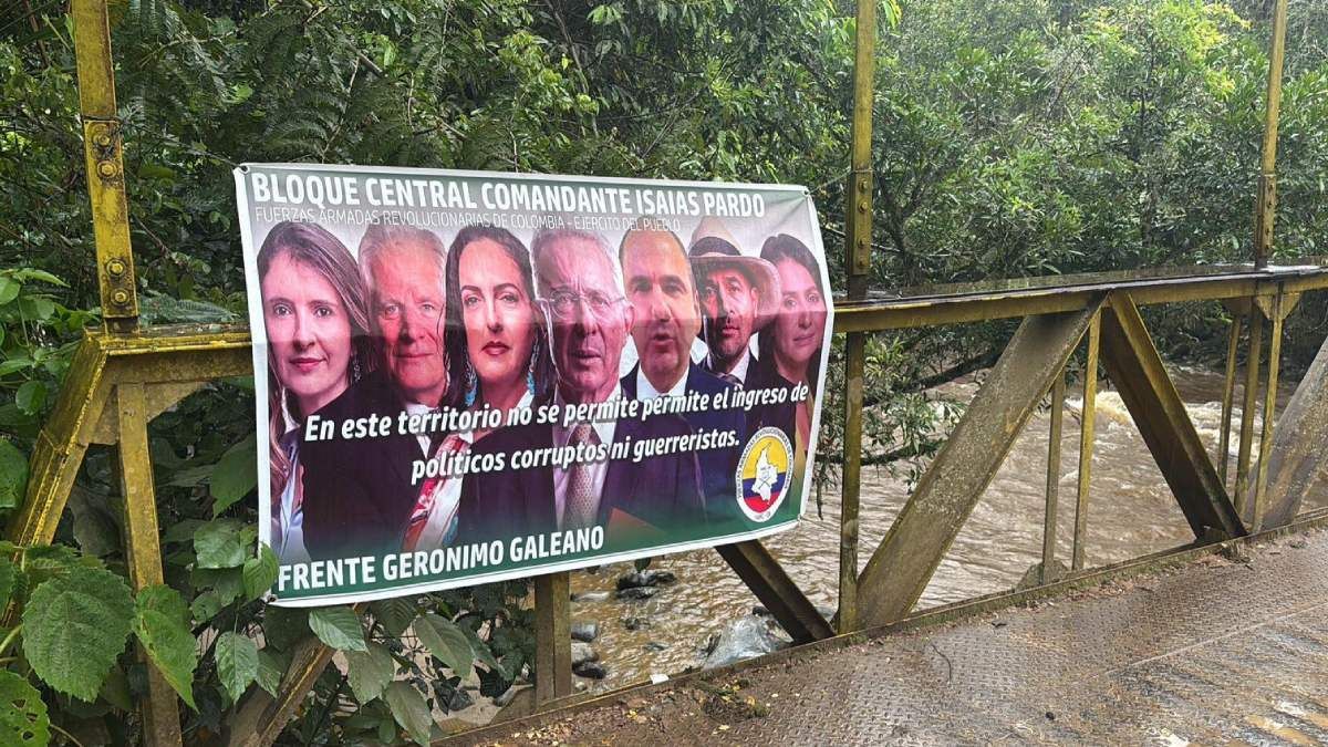 Pancarta disidencias al sur del Tolima | Disidencias Tolima | Restricciones políticas.