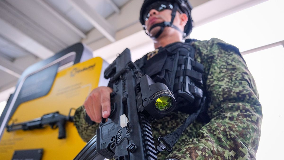 Fusil Jaguar.