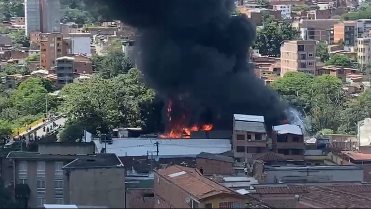 Incendio estructural en el Centro de Medellín