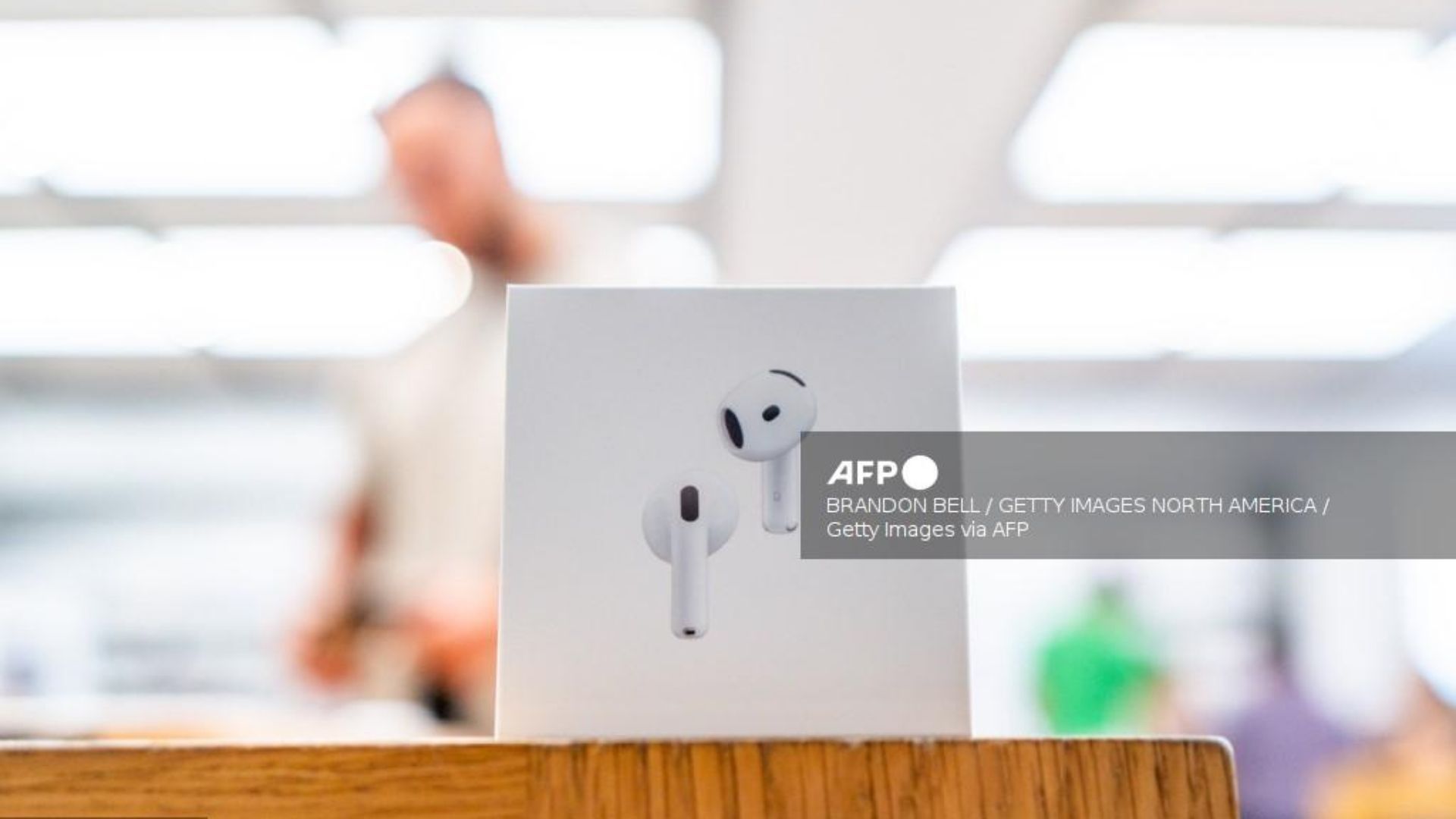 Los futuros AirPods Pro incluirían sensores visuales para ampliar las funciones de Siri.