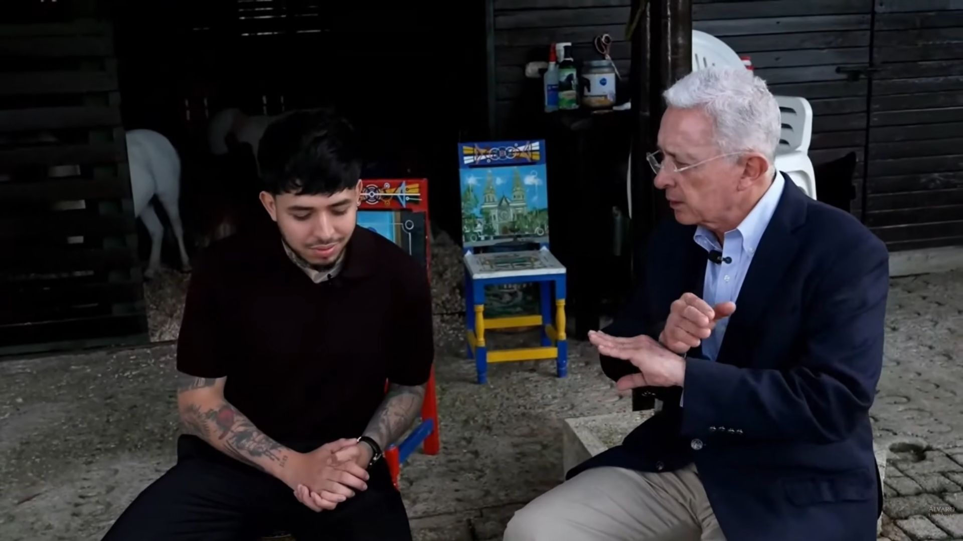 Álvaro Uribe respondió preguntas de Westcol sobre política, seguridad y el plebiscito por la paz.