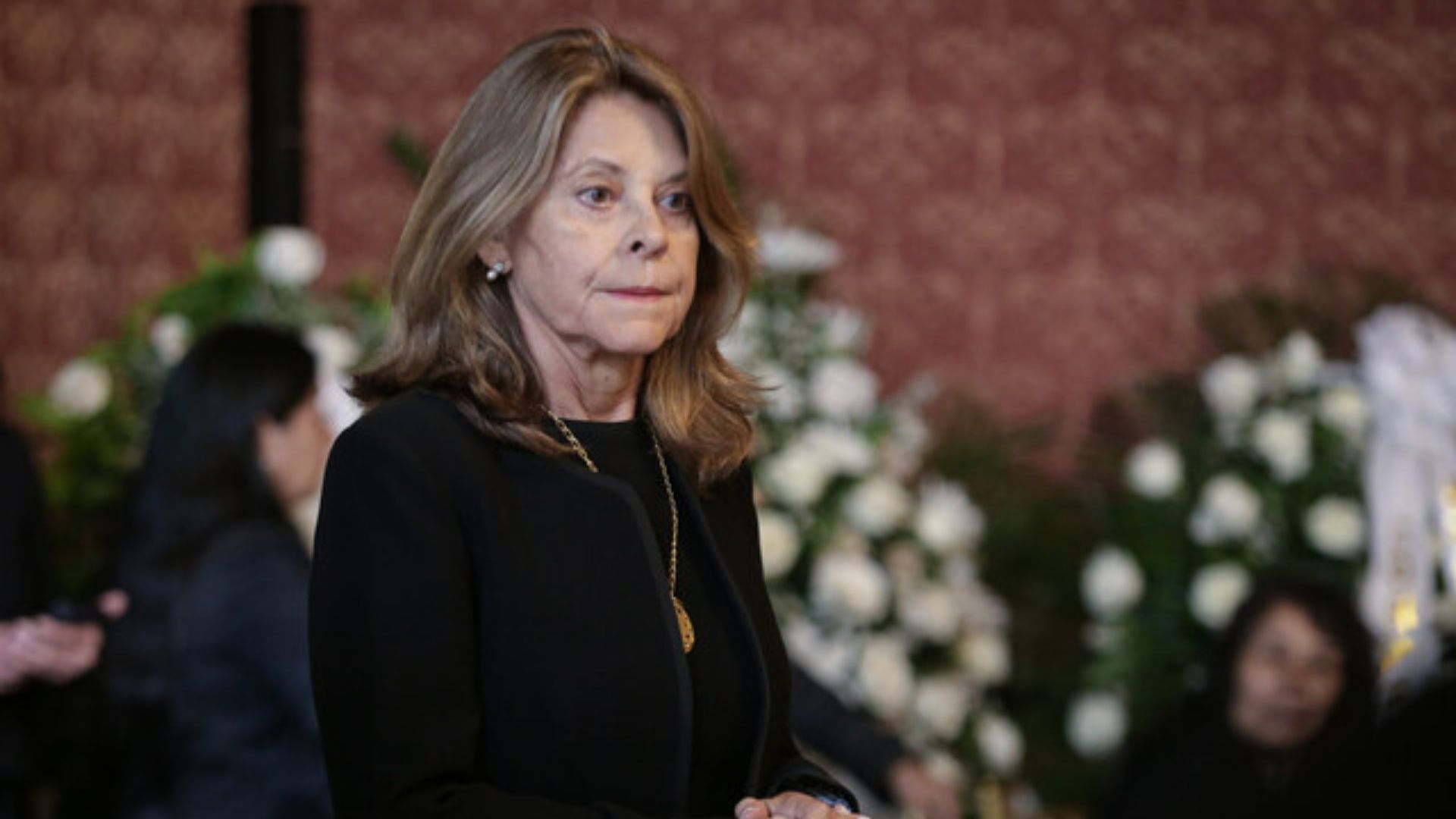 Iván Duque, Paloma Valencia y otros dirigentes asistieron a la despedida de Germán Vargas Lleras en el centro de Bogotá.
