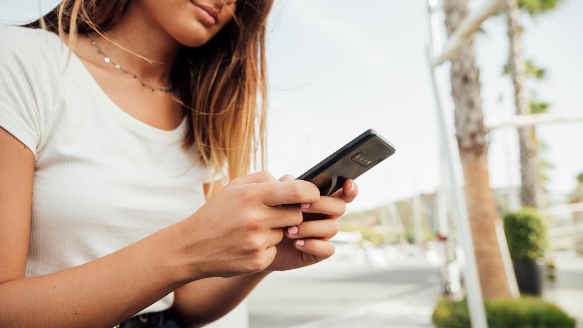 La batería y las actualizaciones del sistema son claves para definir la vida útil de un celular.