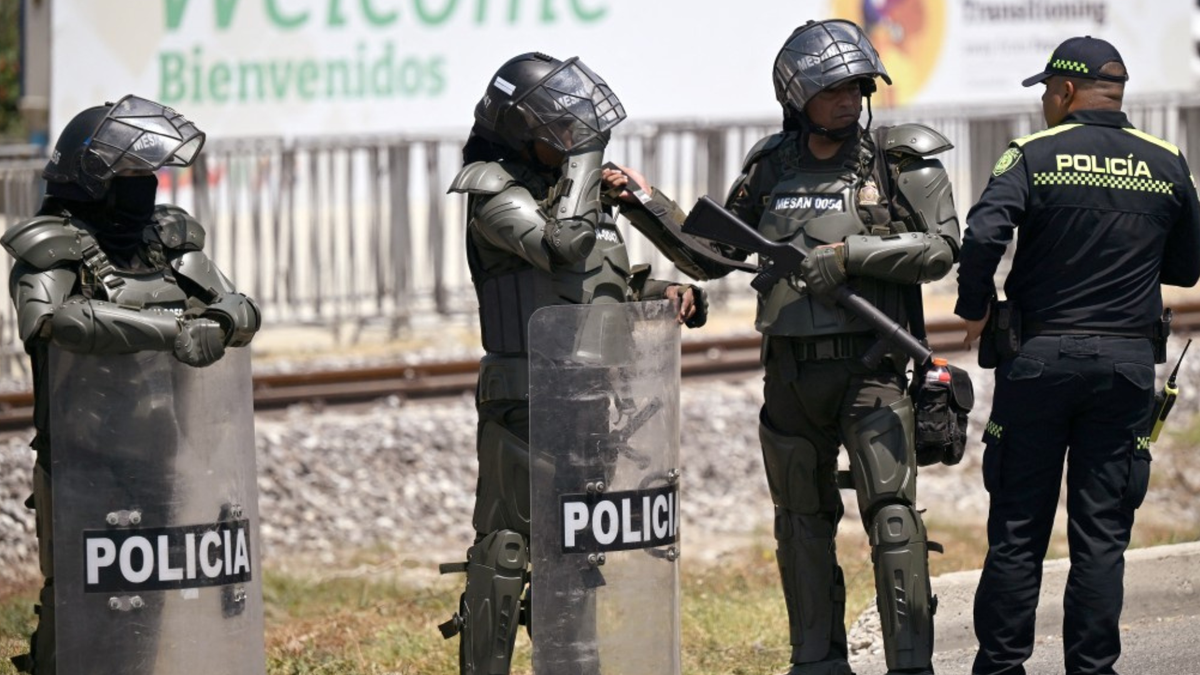 Uniformados de la Policía Nacional de Colombia.