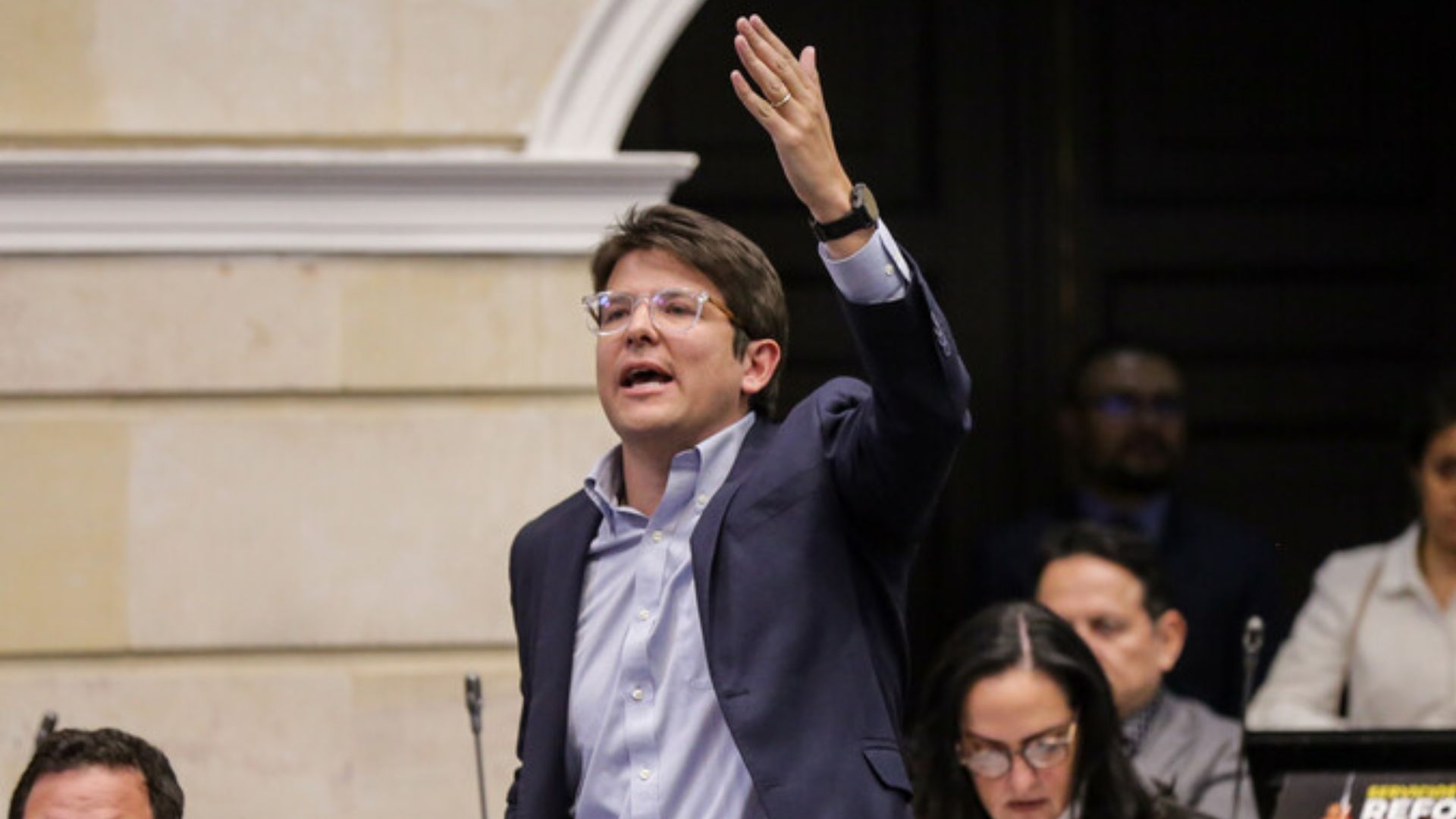 Presunto implicado en el crimen aseguró que solo entendió lo grave del asunto cuando llegó a su vivienda y vio en las noticias todo lo relacionado con el atentado contra Miguel Uribe Turbay. “Ahí es cuando me despierto de la realidad”, dijo.