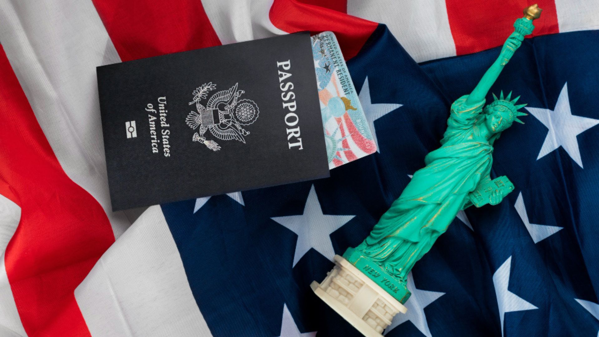 Aunque la petición familiar sigue siendo una de las vías más utilizadas para obtener la residencia permanente en Estados Unidos, USCIS recomienda entender cada paso antes de iniciar el trámite. 