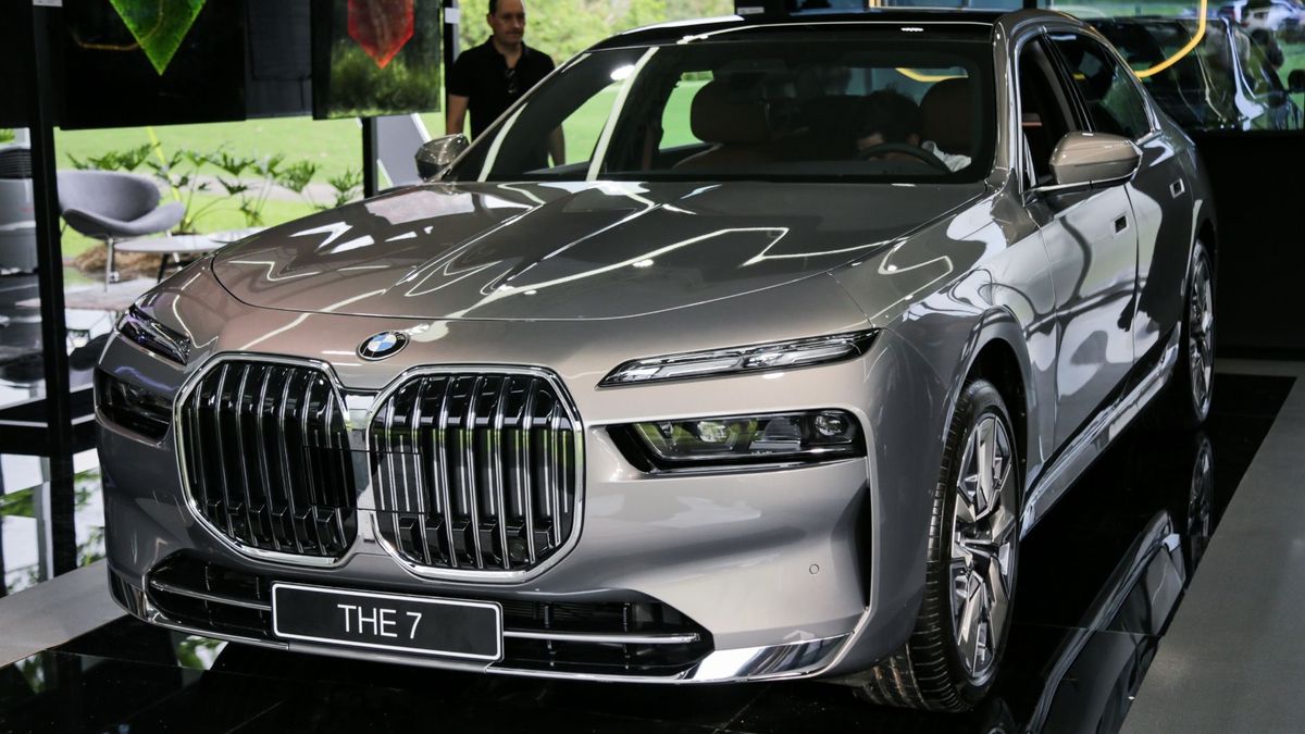 BMW