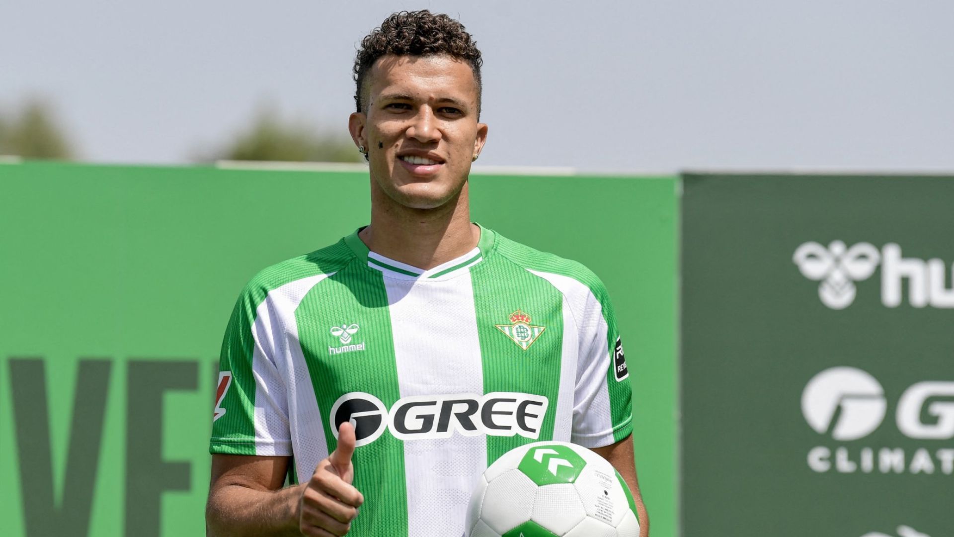El jugador pasó de fichaje estrella a jugador transferible en menos de un año.