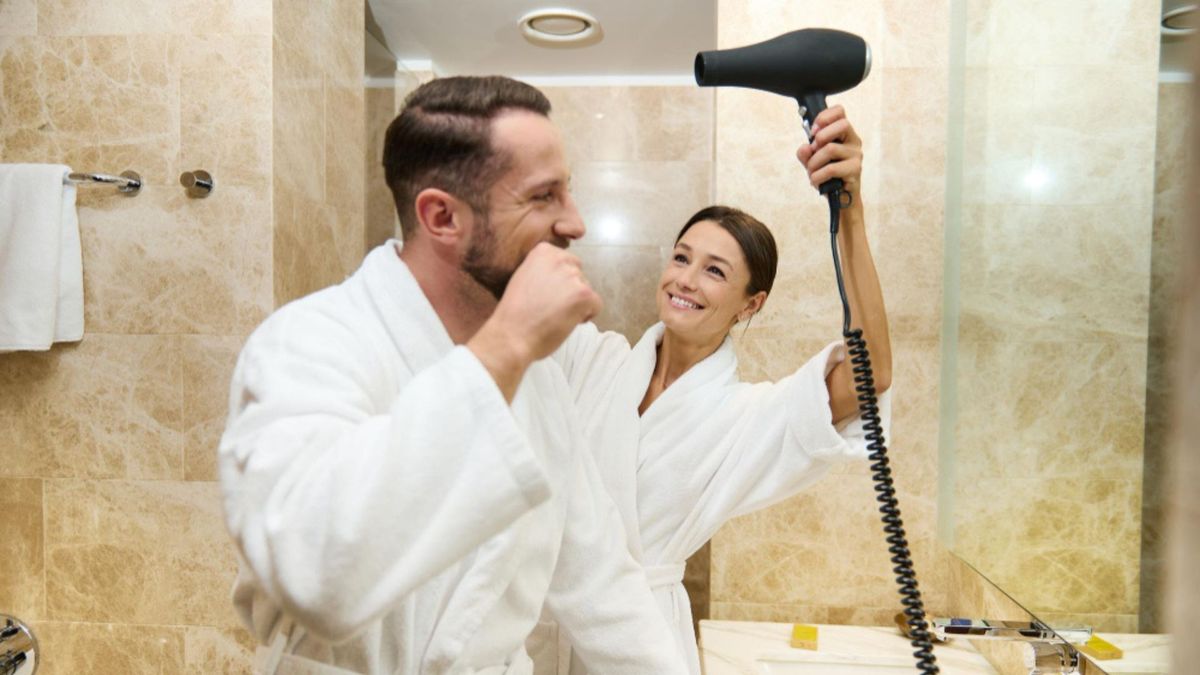 Los especialistas también recuerdan que el shampoo no debe elegirse por moda o por recomendaciones virales en redes sociales.