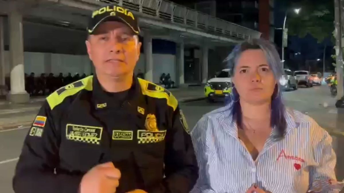 Tres lesionados tras pelea entre hinchas en Cali.