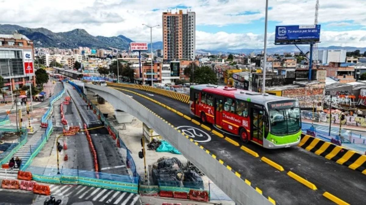 La avenida 68 hace parte de las obras de la primera línea del Metro de Bogotá y tendrá carriles exclusivos de TransMilenio, nuevas estaciones, espacio público, ciclorrutas y puentes peatonales.