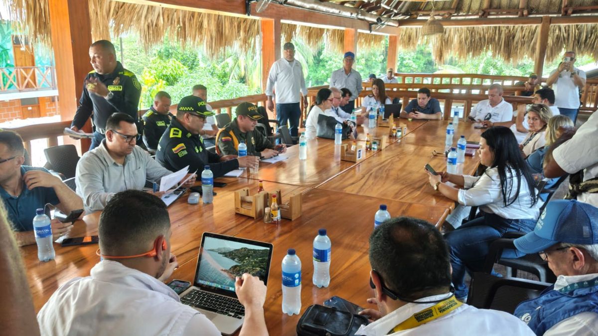 Reuniones entre Gobierno local con líderes de la Troncal del Caribe