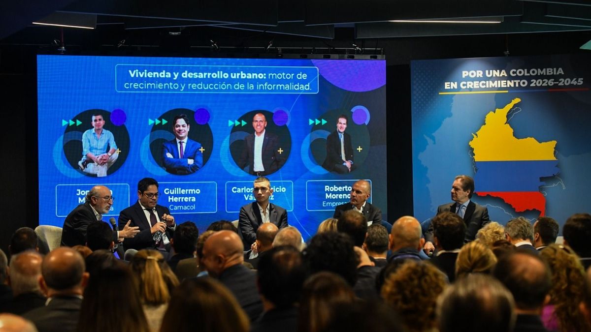 Panel de vivienda Foro "Por una Colombia en crecimiento 2026-2045" de Camacol y el BID