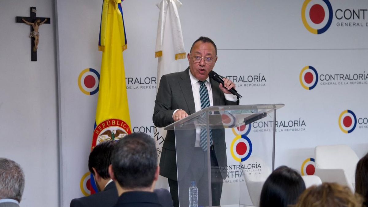 Vicecontralor Carlos Salgado