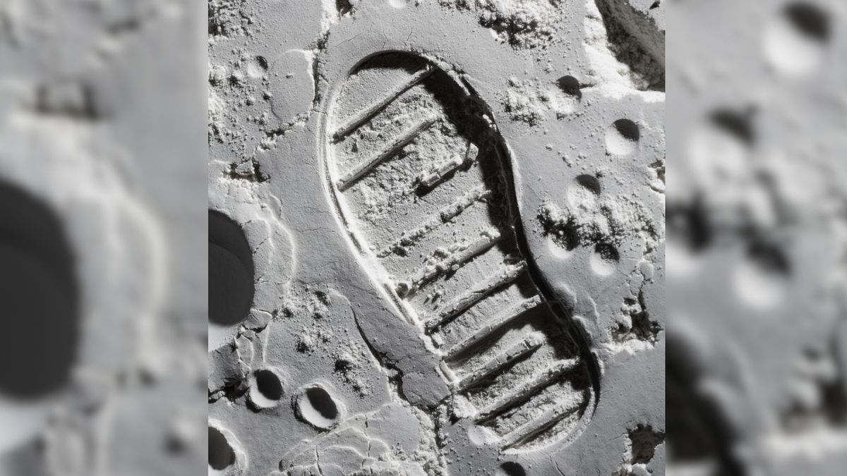 El ser humano planea construir una base en la Luna.