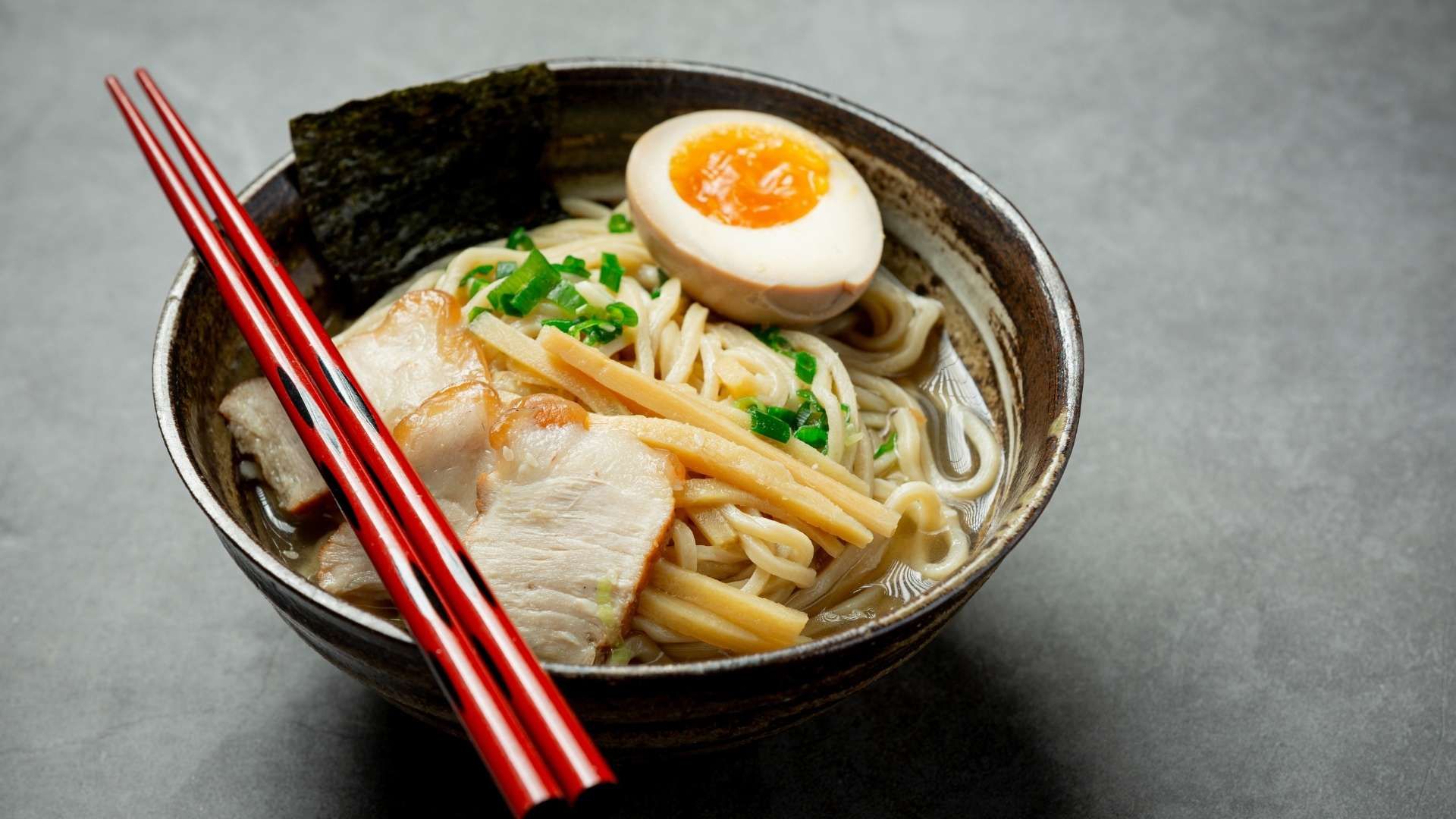 Más de 40 restaurantes ofrecerán platos exclusivos de ramen durante el festival gastronómico de 2026.
