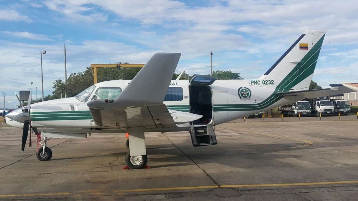 Avión Policía