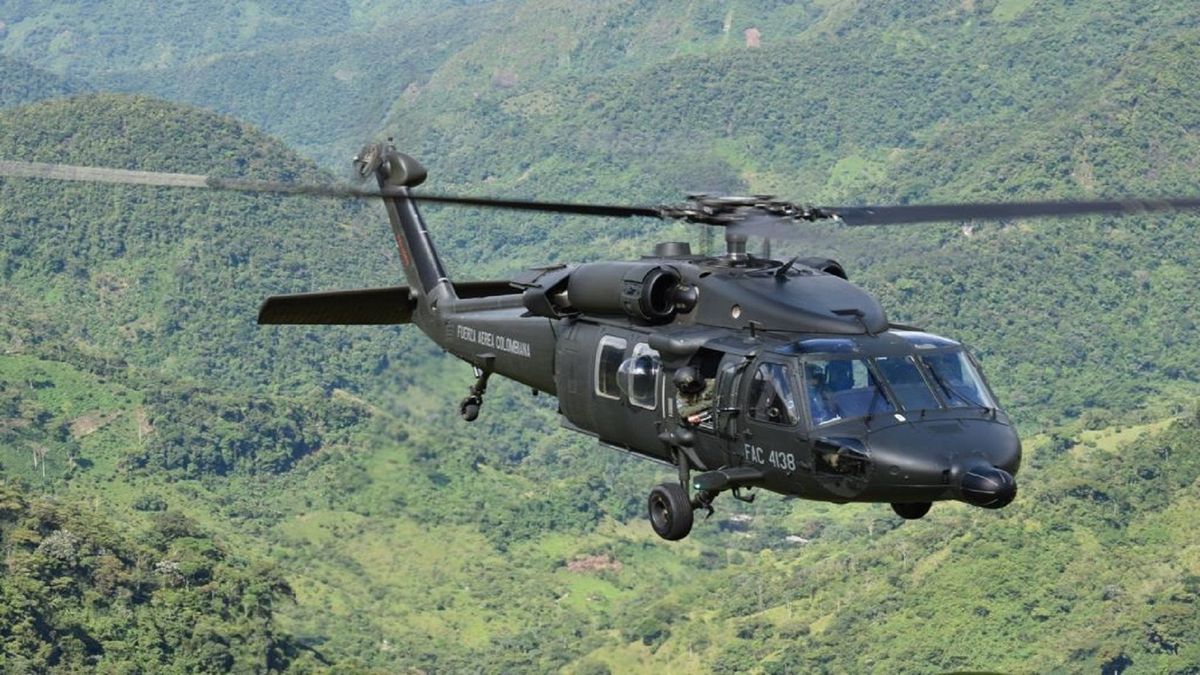 La Aeronáutica Civil informó que las operaciones aéreas en el Aeropuerto Alfonso López Pumarejo permanecerán restringidas hasta que la aeronave sea retirada completamente de la pista.