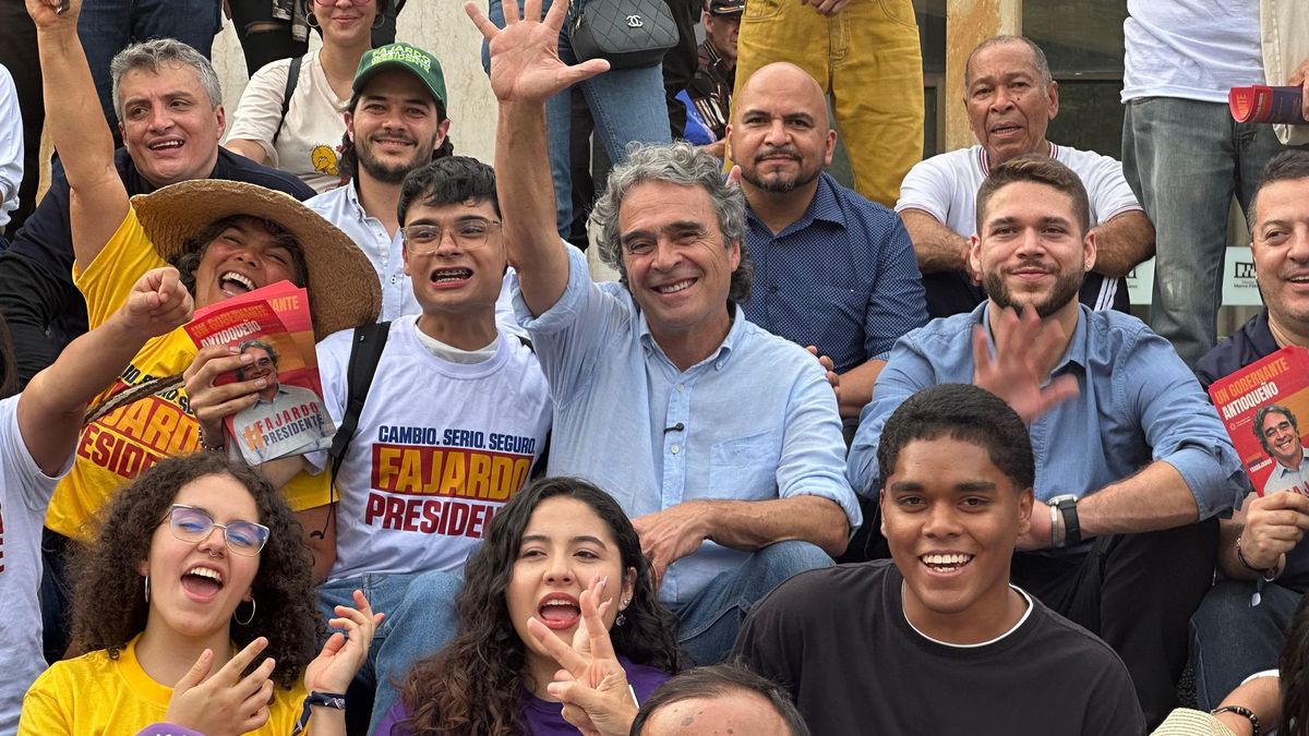 Sergio Fajardo en Bello Antioquia, cierre de campaña presidencial
