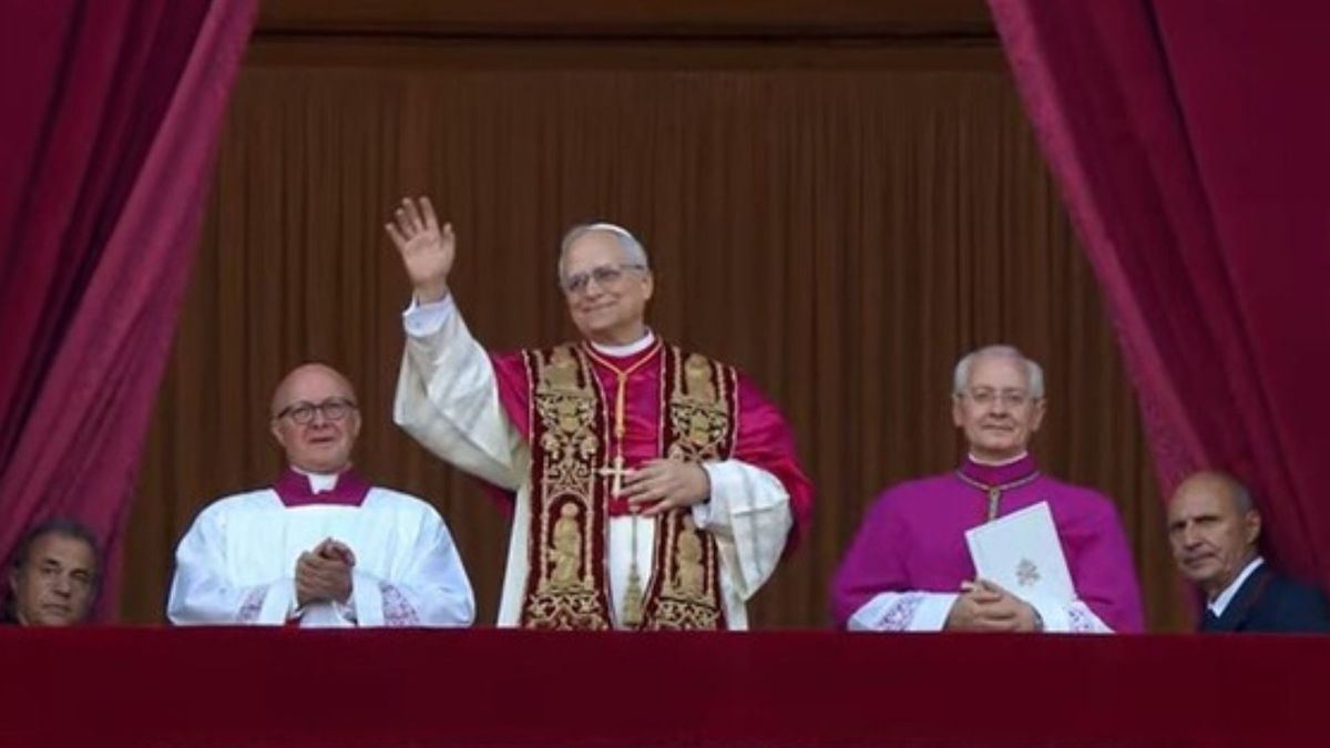 El papa indica que la inteligencia artificial no debe poner en un segundo plano a la humanidad.