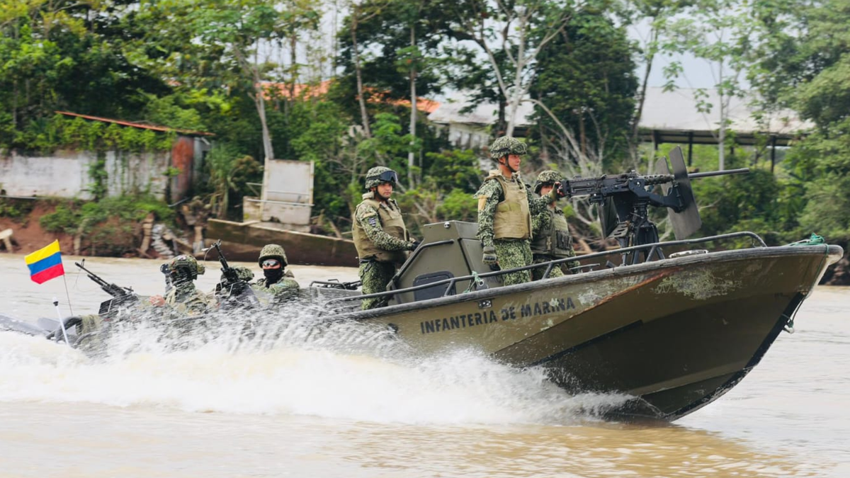 Marinos de la Armada Nacional de Colombia.